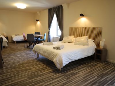 Le Relais de Poste - Ally - Chambres d'hôtes